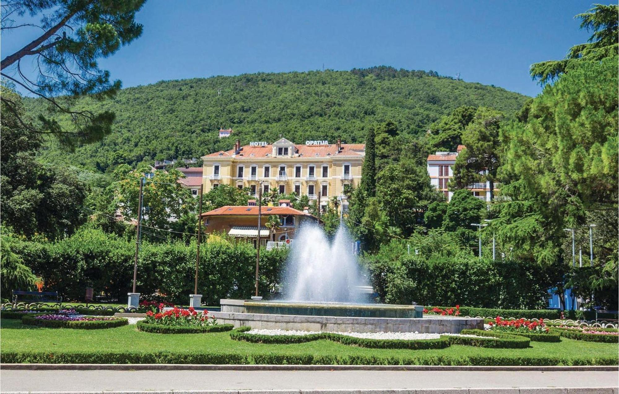 1 Bedroom Gorgeous Apartment In Opatija Exterior foto